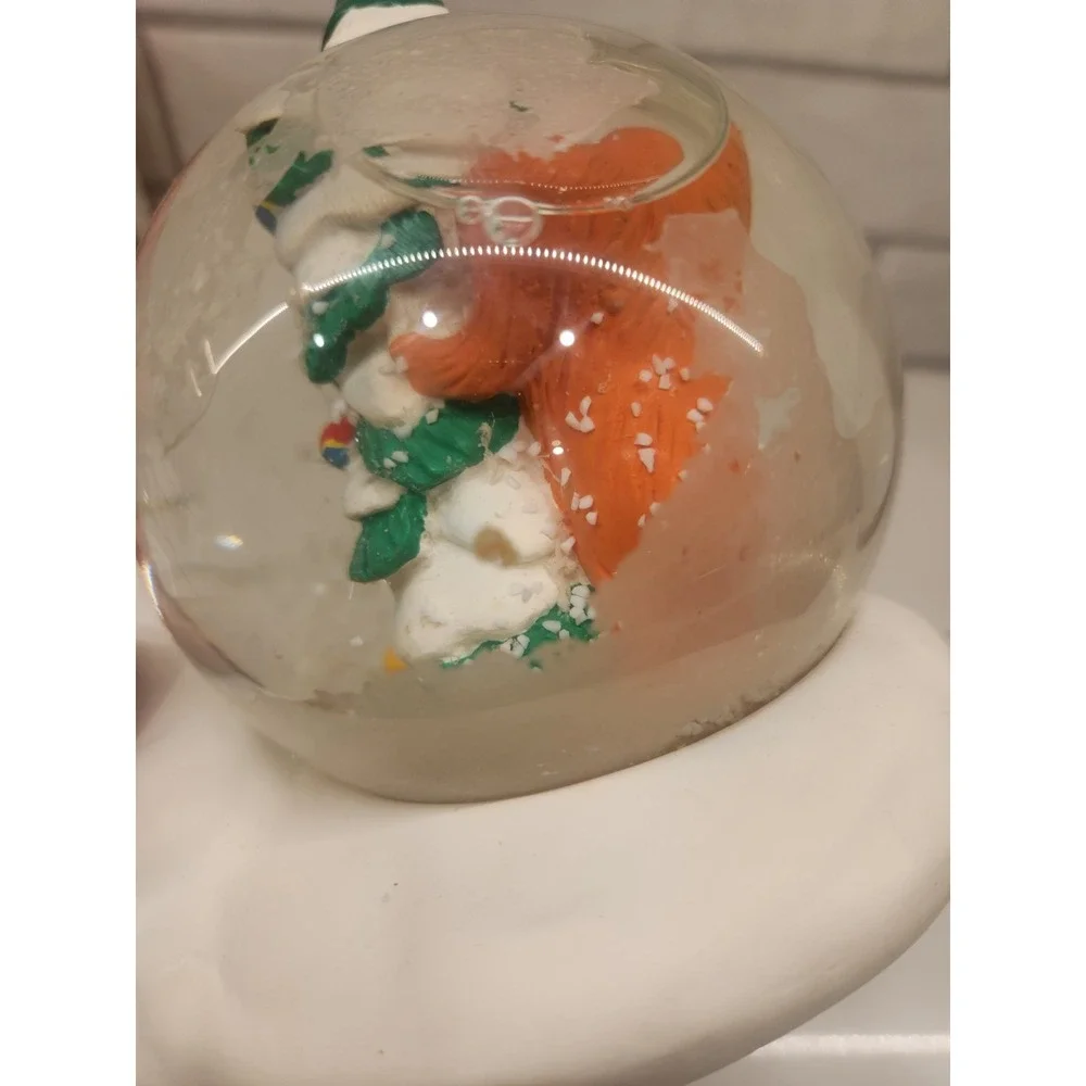 Vtg RareWarner Bros Looney Tunes‎ Bugs Bunny Tweety Gossimer Christmas Snowglobe
